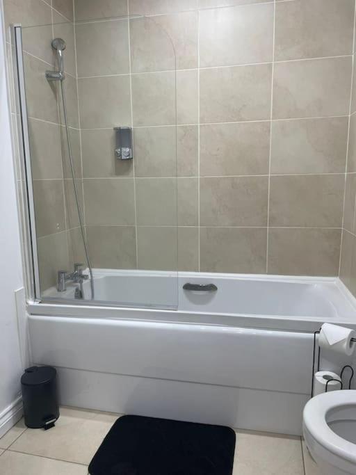 Elegant Belfast City Centre Apt Walk Everywhere Extérieur photo